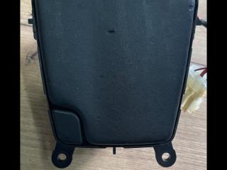 пепельница BMW 6 серия F12/F13 [рестайлинг] F06 2015, 3.5 л., бензин, АКПП, седан, 9197229