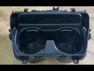 подстаканник BMW 6 серия F12/F13 [рестайлинг] F06 2015, 3.5 л., бензин, АКПП, седан, 9227718, 9197227