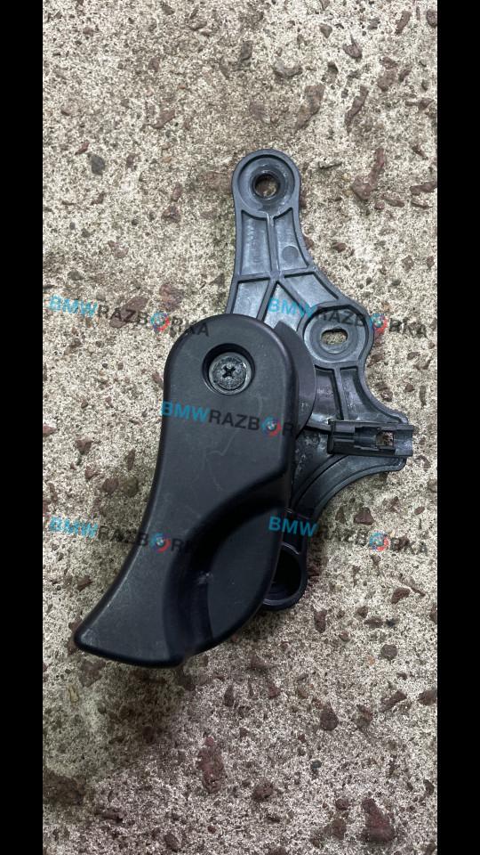 ручка открывания капота BMW 6 серия F06/F12/F13 F12 2011, 4.4 л., бензин, АКПП, купе, полный привод, 7058117, 7225648 - фото №1