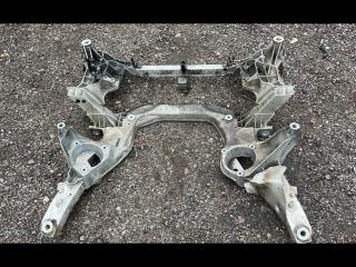 балка подвески передняя (подрамник) BMW 5 серия F07/F10/F11 2011, 3.0 л., i, N55 B30 A, бензин, АКПП, серый, седан, полный привод