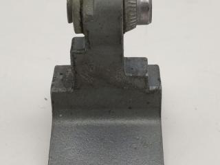 петля двери BMW 5 серия F07/F10/F11 2011, 3.0 л., i, N55 B30 A, бензин, АКПП, серый, седан, полный привод, 7199576