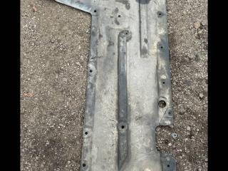 защита днища BMW 3 серия F30/F31/F34 F30 2012, 2.0 л., D, N47 D20 C, дизель, МКПП, 300, седан, задний привод, правый руль