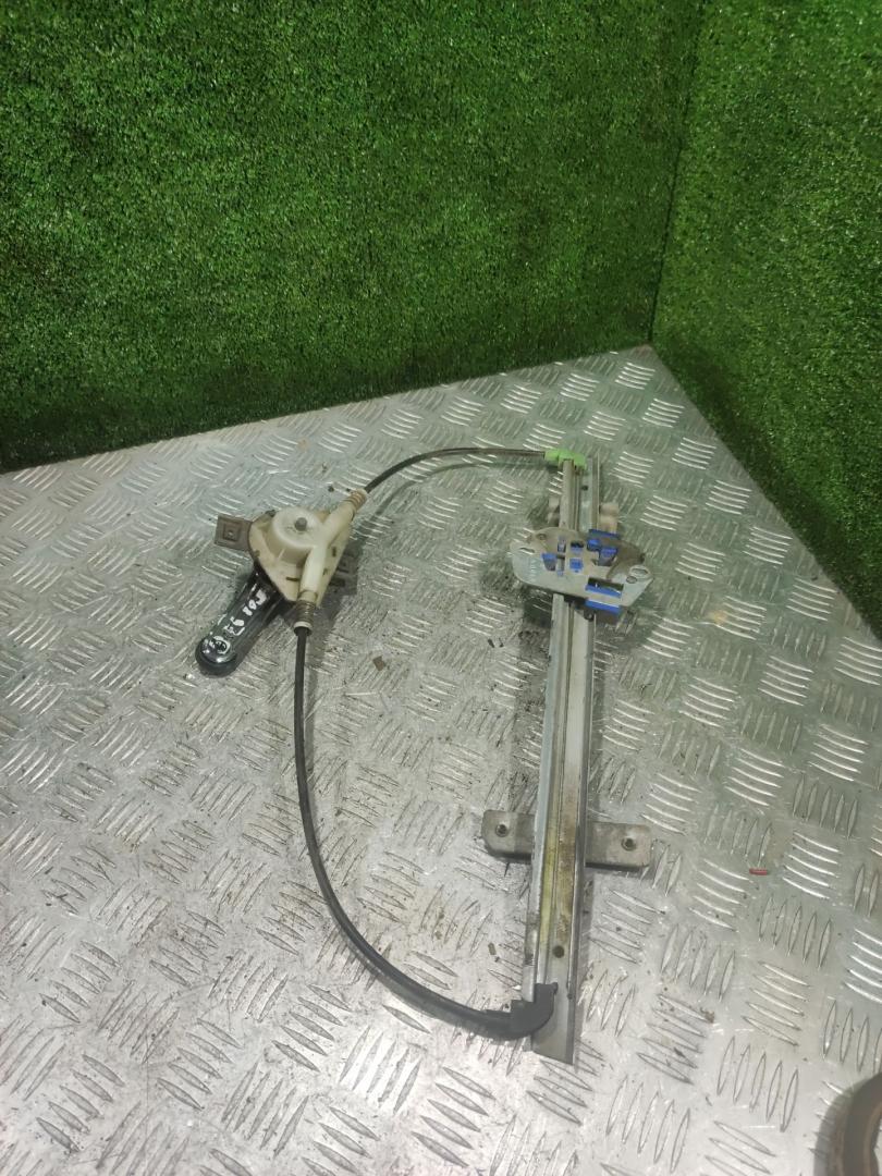 стеклоподъемник задний правый Rover 600 Series 1 поколение 1997, 2.0 л., дизель - фото №1