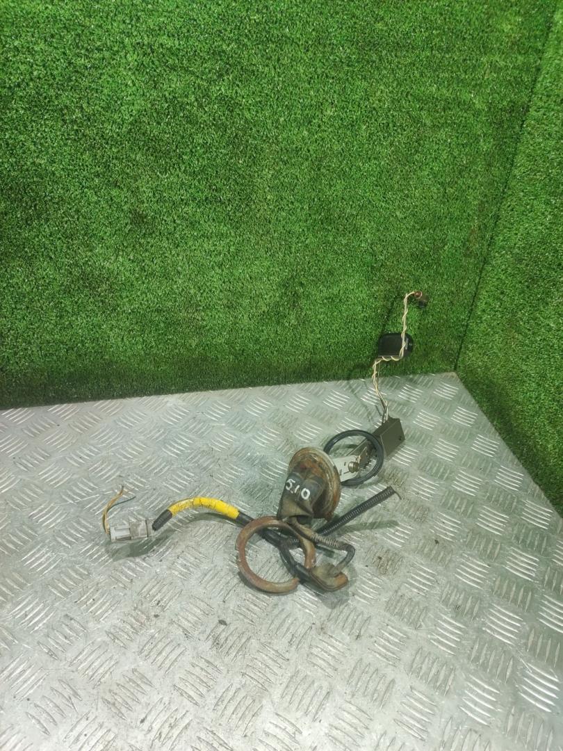 датчик уровня топлива Rover 600 Series 1 поколение 1997, 2.0 л., дизель - фото №1