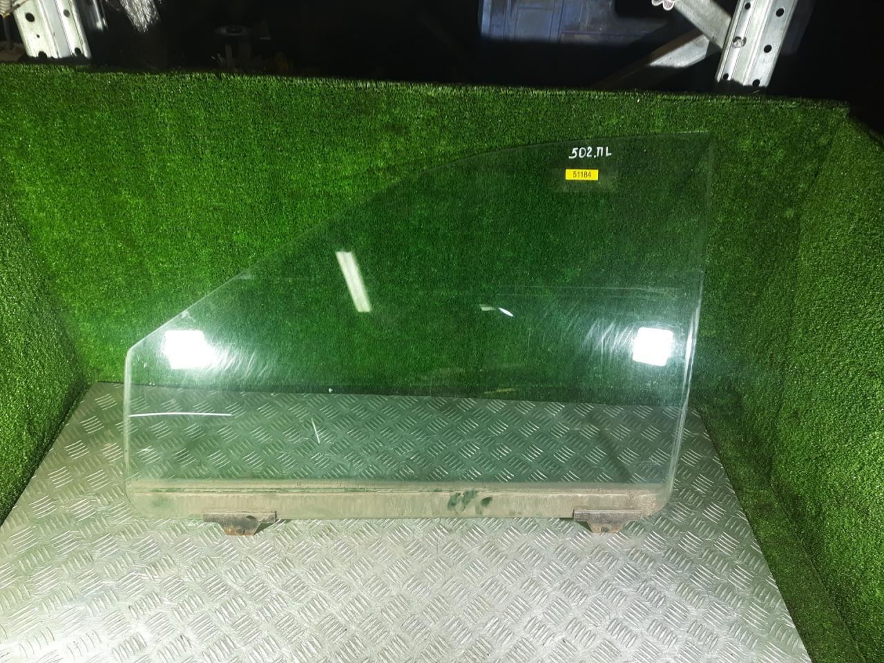 стекло двери передней левой Chrysler Voyager 3 поколение 1999, 2.4 л., АКПП, минивэн - фото №1