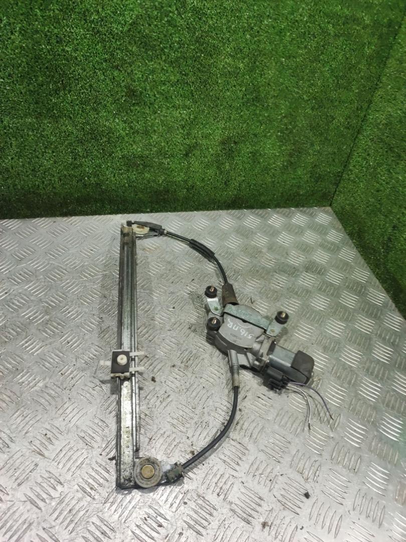 стеклоподъемник электрический передний правый Fiat Palio 1 поколение 2000, 1.2 л., бензин, МКПП, универсал - фото №1