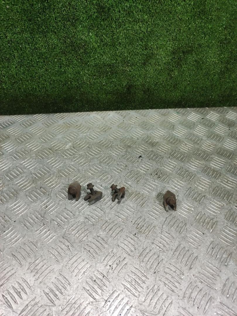 крепление форсунки Rover 600 Series 1 поколение 1997, 2.0 л., дизель - фото №1