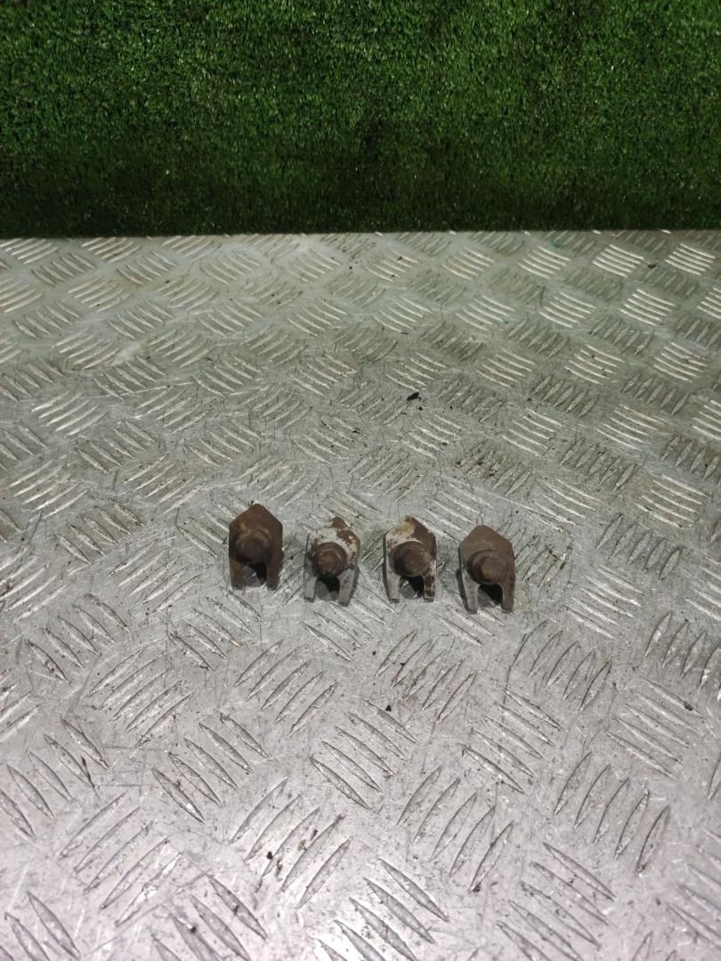 крепление форсунки Rover 600 Series 1 поколение 1997, 2.0 л., дизель - фото №1