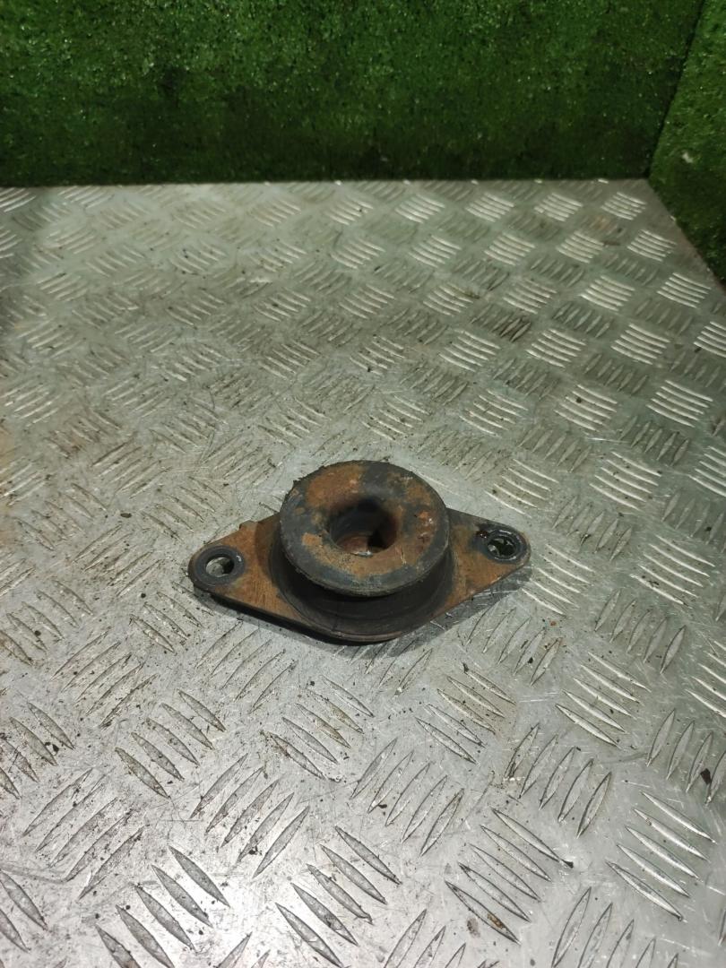 подушка крепления двигателя Renault Laguna 1 поколение 1997, 2.0 л., бензин, МКПП, хетчбэк 5 дв. - фото №1