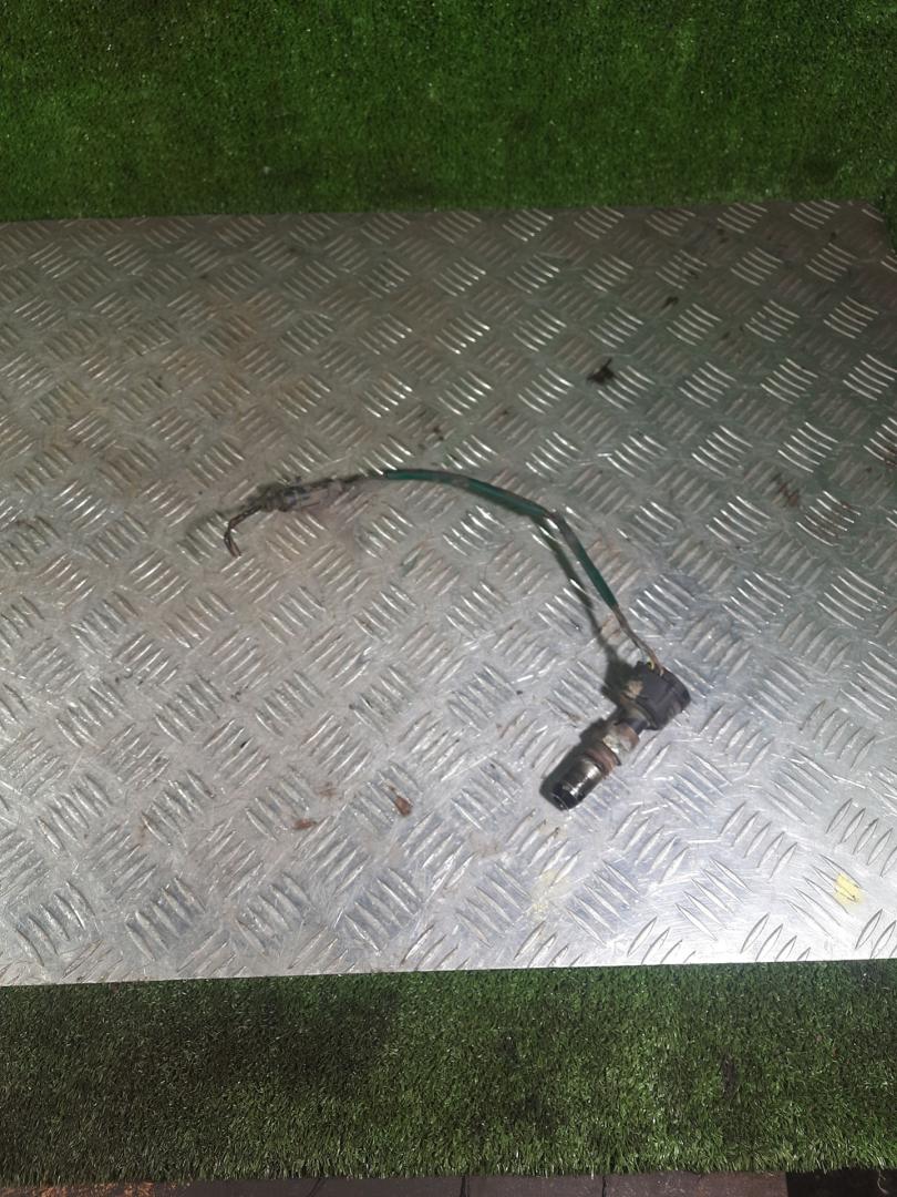 датчик скорости Lancia Kappa 1 поколение 1998, 2.0 л., бензин, МКПП, седан - фото №1