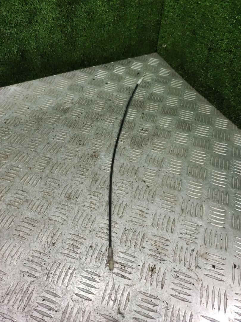 Трос двери задней правой Toyota Picnic 1 поколение XM10 2000, 2.0 л., 3S-FE, бензин, МКПП, минивэн - фото №1