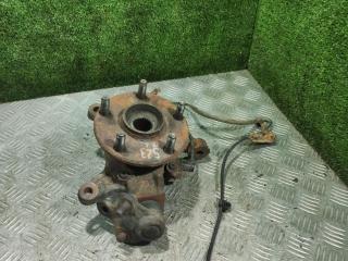 кулак поворотный левый Toyota Picnic 1 поколение XM10 2000, 2.2 л., дизель, МКПП, минивэн