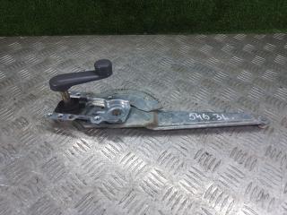 стеклоподъемник задний левый Mazda 323 6 поколение 2000, 1.5 л., бензин, МКПП, седан