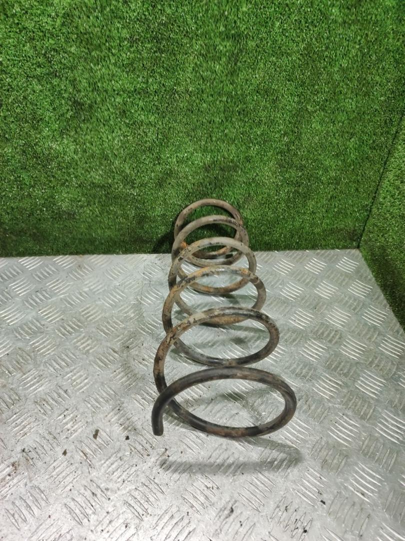 пружина задняя Mazda 323 6 поколение 2000, 1.5 л., бензин, МКПП, седан - фото №1