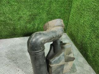 патрубок воздушного фильтра Citroen Xsara 1 поколение 2000, 1.6 л., бензин, МКПП, хетчбэк 5 дв., 9616200180