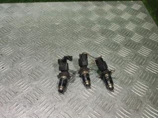 форсунка Nissan Almera N15 [рестайлинг] 1998, 1.4 л., бензин, МКПП, хетчбэк 3 дв.