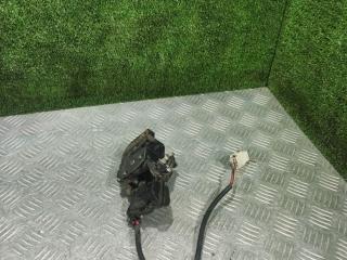 замок двери задней левой Mazda 323 6 поколение 2000, 1.5 л., бензин, МКПП, седан