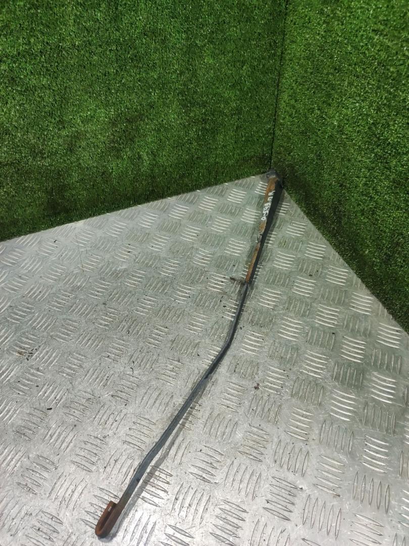 щеткодержатель (поводок стеклоочистителя, дворник) Renault Laguna 1 поколение 1998, 1.8 л., бензин, МКПП, универсал - фото №1