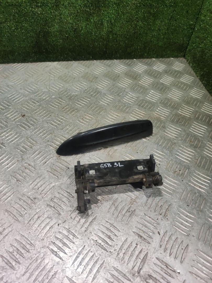 ручка наружная задняя левая Alfa Romeo 146 1 поколение 2000, 1.8 л., бензин, МКПП, хетчбэк 5 дв. - фото №1