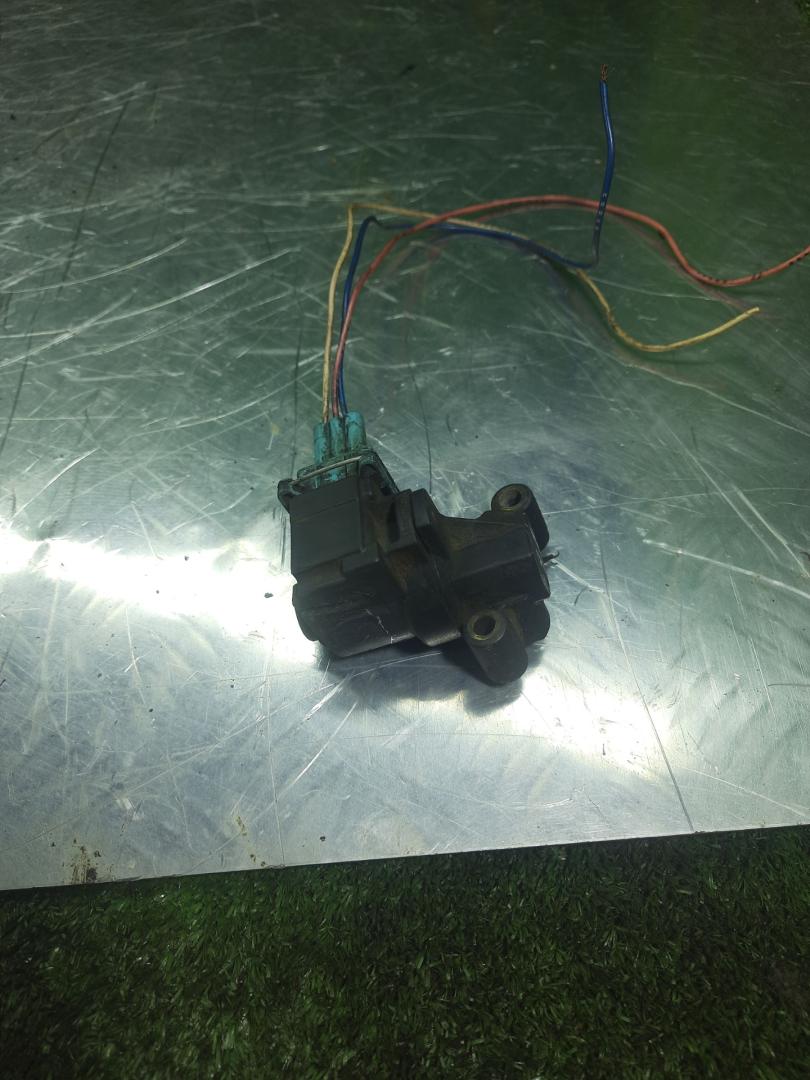 клапан холостого хода Hyundai Trajet 1 поколение 2004, 2.0 л., G4JP, бензин, АКПП, минивэн, 9641930005 - фото №1