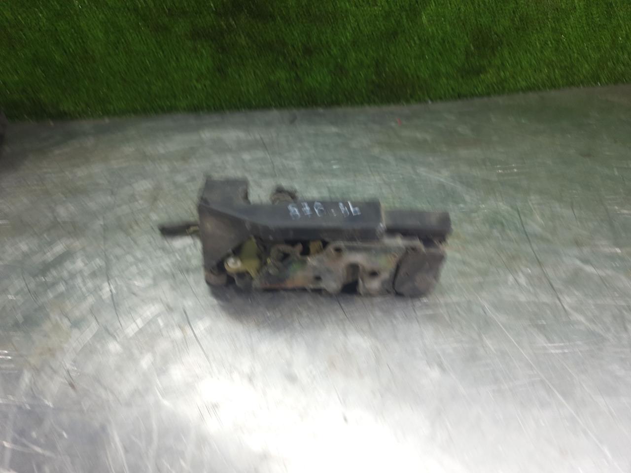 замок двери задней левой Alfa Romeo 156 1 поколение 2000, 1.8 л., бензин, МКПП, седан - фото №1