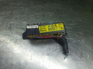 блок предохранителей Hyundai Sonata 3 поколение [рестайлинг] 1996, 2.0 л., бензин, МКПП, седан, 9110534733