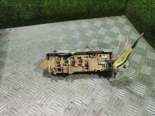 блок предохранителей Mazda 626 GF 1998, 2.0 л., бензин, МКПП, хетчбэк 5 дв.