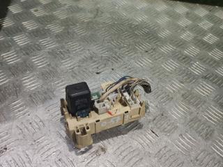 блок предохранителей Toyota Corolla 8 поколение (E110) 1999, 2.0 л., 2C-E, дизель, МКПП, универсал