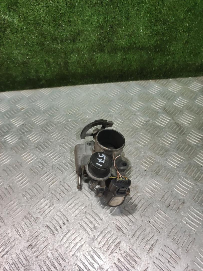 заслонка дроссельная Toyota Corolla 8 поколение (E110) 1999, 2.0 л., 2C-E, дизель, МКПП, универсал - фото №1