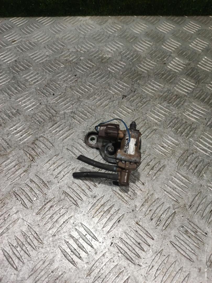 электромагнитный клапан Toyota Corolla 8 поколение (E110) 1999, 2.0 л., 2C-E, дизель, МКПП, универсал, 2581964030, 1397000030 - фото №1