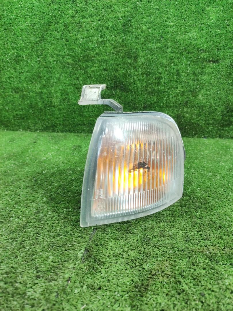 поворотник левый Suzuki Baleno 1 поколение 2000, 1.8 л., бензин, МКПП, универсал - фото №1