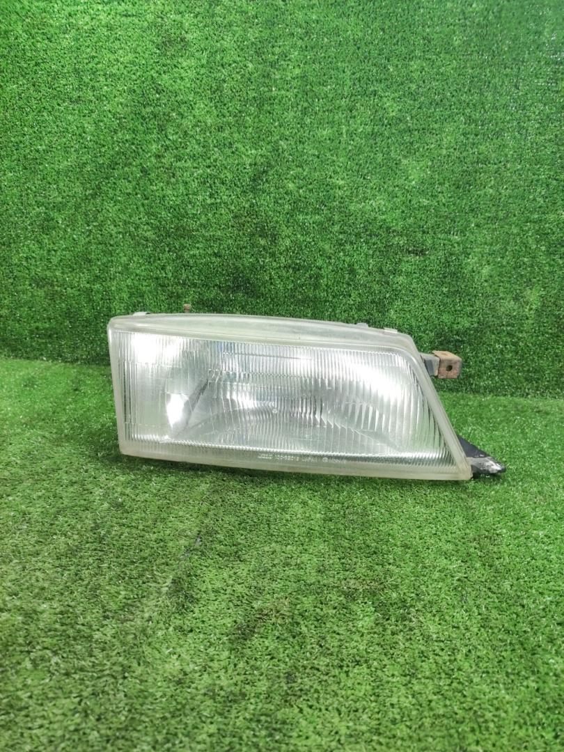 фара правая Suzuki Baleno 1 поколение 2000, 1.8 л., бензин, МКПП, универсал - фото №1