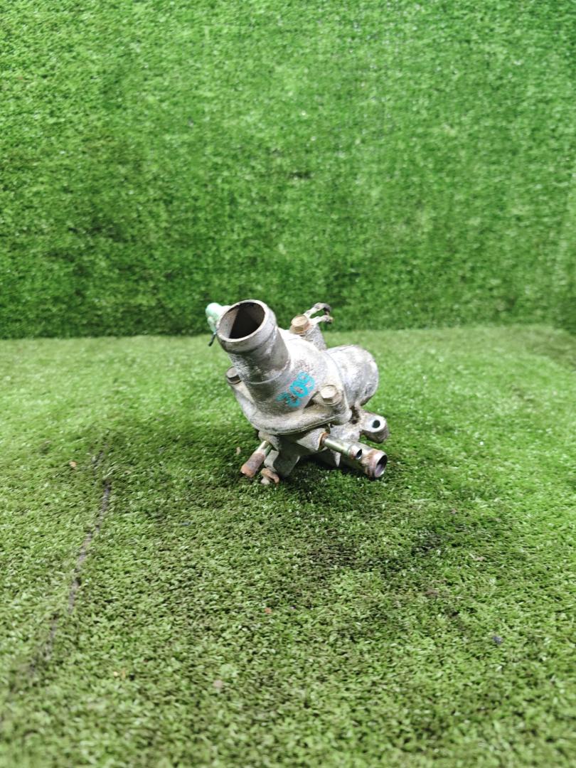 корпус термостата Rover 600 Series 1 поколение 1997, 2.0 л., бензин, МКПП, седан - фото №1