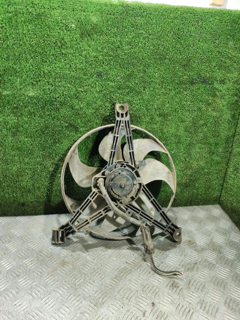 вентилятор радиатора Opel Sintra 1 поколение 1998, 2.2 л., X 22 XE, бензин, МКПП - фото №1