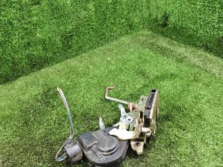 замок двери задней левой Toyota Picnic 1 поколение XM10 2000, 2.2 л., дизель, МКПП, минивэн