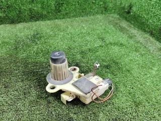 кнопка открытия багажника Renault Laguna 1 поколение 1997, 1.8 л., бензин, МКПП, хетчбэк 5 дв.