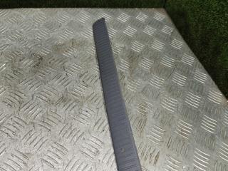 накладка на порог внутренняя Toyota Picnic 1 поколение XM10 2000, 2.2 л., дизель, МКПП, минивэн