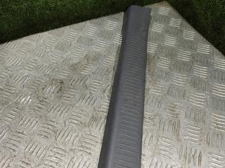 накладка на порог внутренняя Toyota Picnic 1 поколение XM10 2000, 2.2 л., дизель, МКПП, минивэн