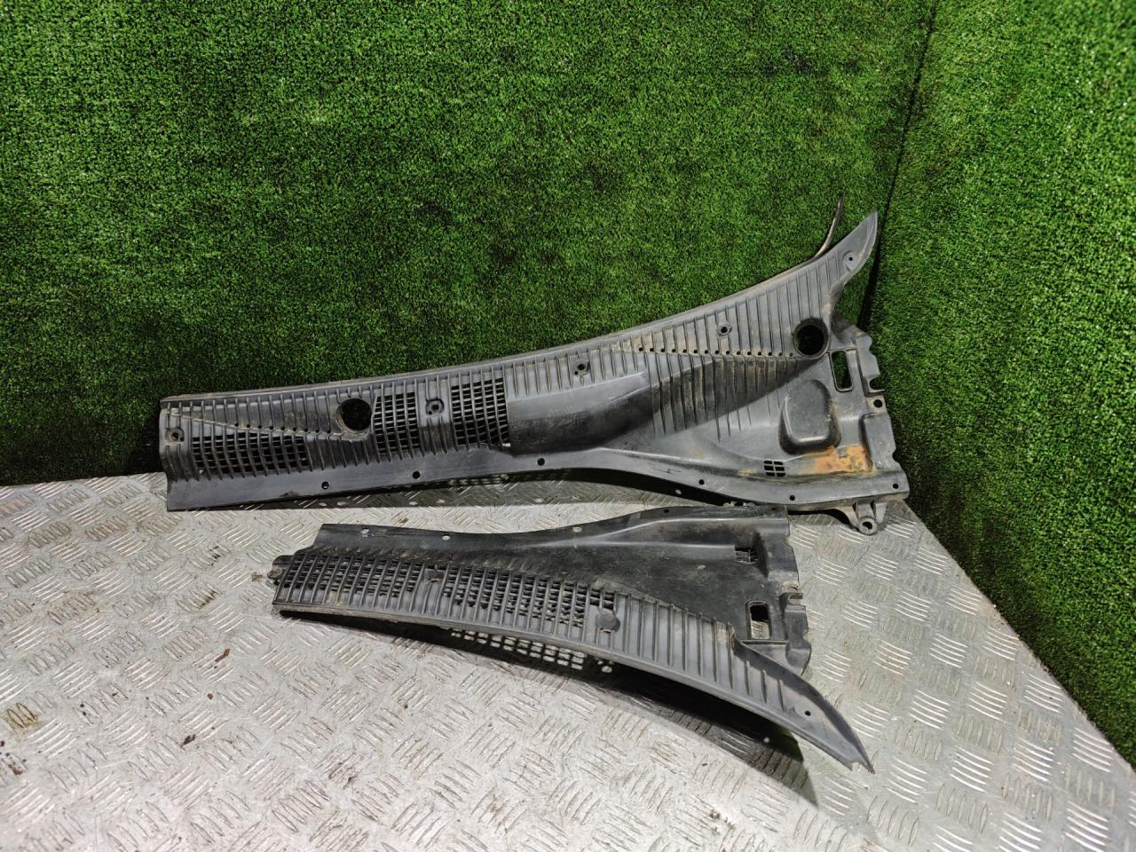 дождевик Toyota Carina E 1 поколение T190 1997, 2.0 л., 3S-FE, бензин, МКПП, седан - фото №1