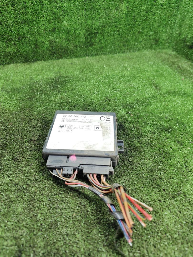 блок комфорта Opel Astra G 2002, 1.6 л., бензин, МКПП, хетчбэк 5 дв., GM90560112 - фото №1