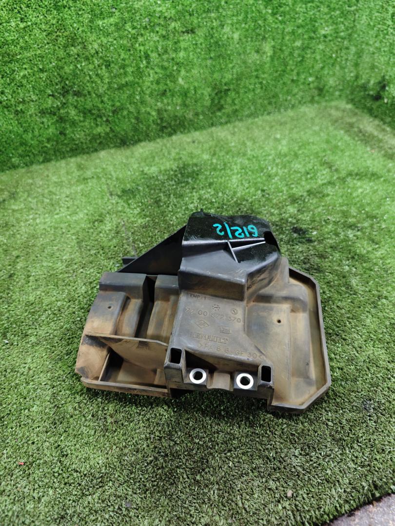 прочая запчасть Renault Laguna 1 поколение 1997, 1.8 л., бензин, МКПП, хетчбэк 5 дв., 7700872370 - фото №1