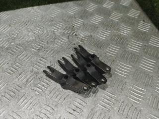 коромысло клапана (рокер) Nissan Almera Tino V10 2002, 2.2 л., дизель, МКПП, минивэн