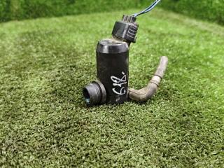 насос (моторчик) омывателя стекла Toyota Carina E 1 поколение T190 1997, 1.6 л., бензин, МКПП, седан