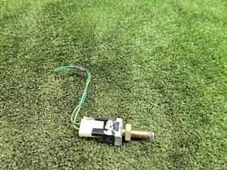 датчик заднего хода (лягушка) Mazda 626 GF 1997, 1.8 л., бензин, МКПП, седан