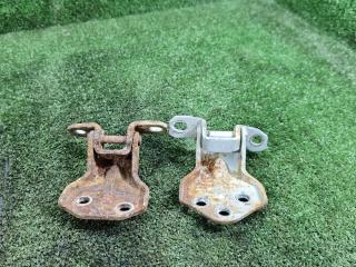 петля двери Hyundai Sonata EF 2000, 2.0 л., бензин, МКПП, седан