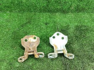 петля двери Hyundai Sonata EF 2000, 2.0 л., бензин, МКПП, седан