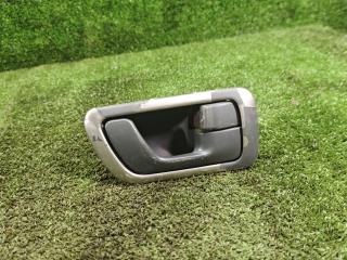 ручка внутренняя задняя правая Mitsubishi Space Wagon 3 поколение (Typ N50) 2000, 2.4 л., GDi, бензин, МКПП, минивэн