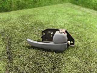 ручка внутренняя передняя правая Hyundai Sonata EF 1999, 2.0 л., бензин, МКПП, седан