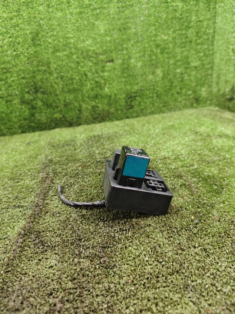 реле (прочие) Hyundai Sonata EF 1999, 2.0 л., бензин, МКПП, седан, 9555034000 - фото №1