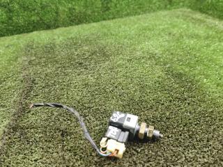 Датчик педали тормоза (лягушка) Hyundai Sonata EF 1999, 2.0 л., бензин, МКПП, седан